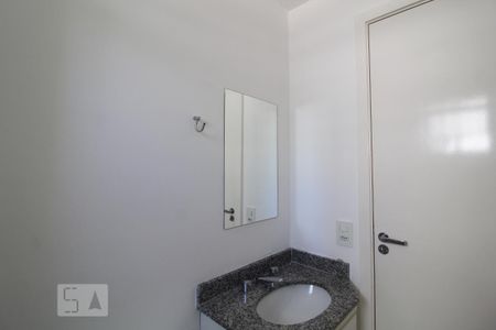 Apartamento à venda com 80m², 3 quartos e 2 vagasBanheiro 2 social