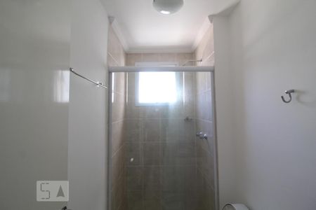Banheiro 2 social de apartamento à venda com 3 quartos, 80m² em São José, São Caetano do Sul