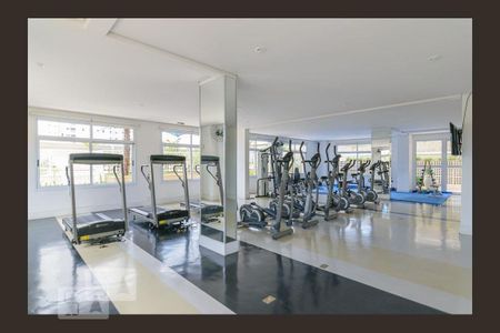 Apartamento à venda com 80m², 3 quartos e 2 vagas Apartamento à venda com 80m², 3 quartos e 2 vagasAcademia