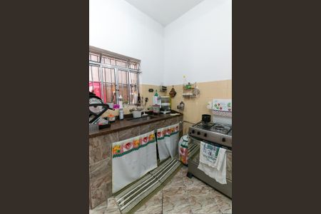 Casa à venda com 160m², 4 quartos e 2 vagas Casa à venda com 160m², 4 quartos e 2 vagasCozinha