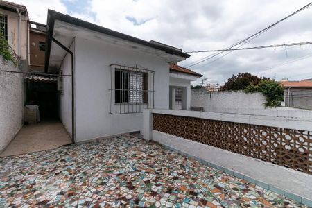 Casa à venda com 160m², 4 quartos e 2 vagas Casa à venda com 160m², 4 quartos e 2 vagasQuintal