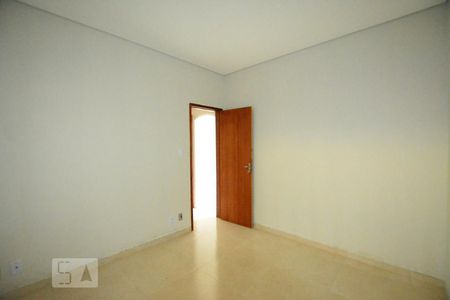Apartamento para alugar com 70m², 2 quartos e 1 vagaQuarto 2