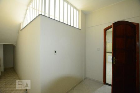 Apartamento para alugar com 70m², 2 quartos e 1 vagaÁrea de Serviço