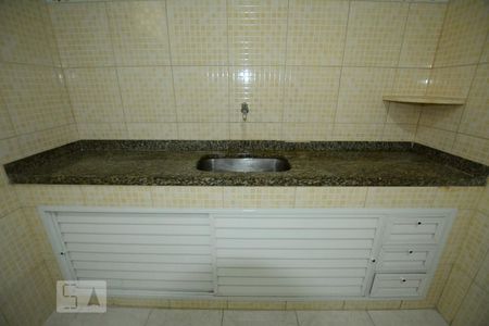 Apartamento para alugar com 70m², 2 quartos e 1 vagaCozinha