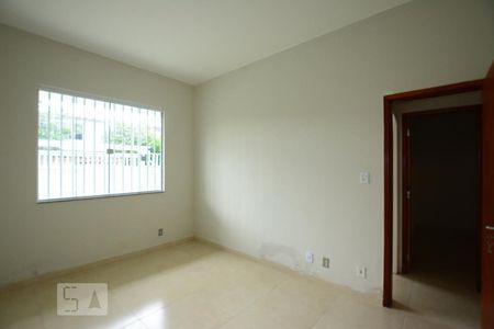 Quarto 1 de apartamento para alugar com 2 quartos, 70m² em Jardim América, Rio de Janeiro