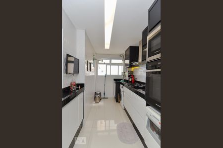 Apartamento à venda com 72m², 3 quartos e 2 vagasCozinha