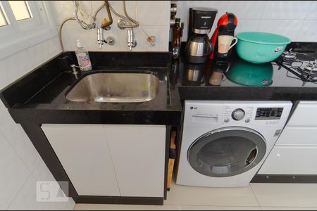 Apartamento à venda com 72m², 3 quartos e 2 vagasÁrea de Serviço