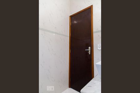 Casa à venda com 146m², 3 quartos e 2 vagasBanheiro da suíte