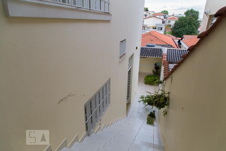 Casa à venda com 146m², 3 quartos e 2 vagasQuintal - Escada