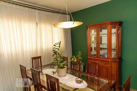 Sala de Jantar de casa para alugar com 3 quartos, 400m² em Jardim Leonor Mendes de Barros, São Paulo