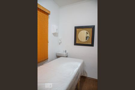 Casa à venda com 248m², 3 quartos e 6 vagasQuarto 2