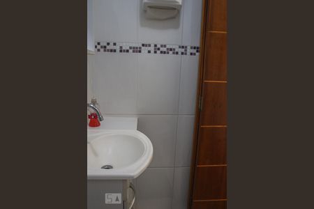 Casa à venda com 248m², 3 quartos e 6 vagasLavabo