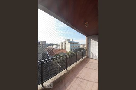 Apartamento à venda com 142m², 3 quartos e 2 vagasVaranda do Quarto