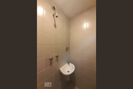 Apartamento à venda com 142m², 3 quartos e 2 vagasBanheiro de Serviço