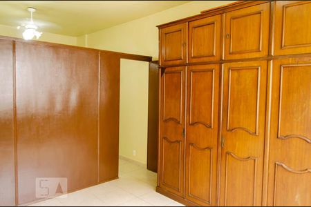 Quarto de kitnet/studio à venda com 1 quarto, 40m² em Centro, Rio de Janeiro