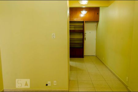 Sala de kitnet/studio à venda com 1 quarto, 40m² em Centro, Rio de Janeiro