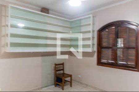 Casa à venda com 182m², 2 quartos e sem vaga Casa à venda com 182m², 2 quartos e sem vagaQuarto Suíte