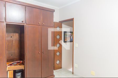 Casa à venda com 182m², 2 quartos e sem vaga Casa à venda com 182m², 2 quartos e sem vagaQuarto Suíte