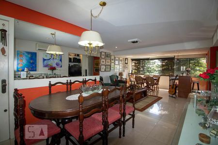 Sala de apartamento à venda com 3 quartos, 122m² em Auxiliadora, Porto Alegre