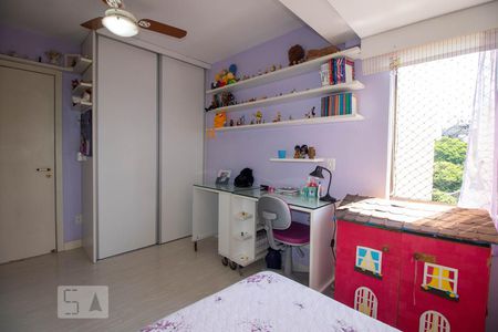 Apartamento à venda com 122m², 3 quartos e 2 vagasQuarto 2