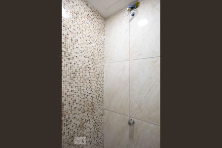 Casa à venda com 175m², 2 quartos e 2 vagasBanheiro Suíte 1