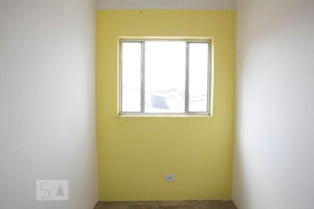 Casa à venda com 175m², 2 quartos e 2 vagasQuarto de Serviço