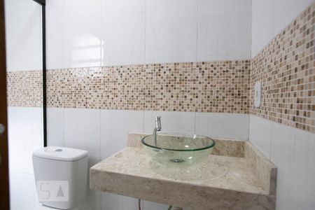 Casa à venda com 175m², 2 quartos e 2 vagasBanheiro Suíte 2