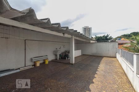 Casa à venda com 300m², 8 quartos e 9 vagas Casa à venda com 300m², 8 quartos e 9 vagasÁrea de serviço 2