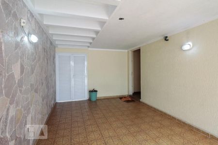 Casa à venda com 300m², 8 quartos e 9 vagas Casa à venda com 300m², 8 quartos e 9 vagasGaragem