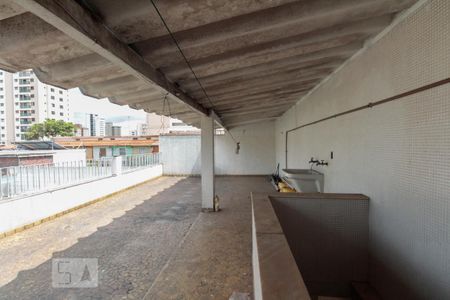 Casa à venda com 300m², 8 quartos e 9 vagas Casa à venda com 300m², 8 quartos e 9 vagasÁrea de serviço 2