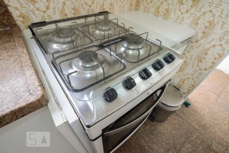 Casa à venda com 300m², 8 quartos e 9 vagas Casa à venda com 300m², 8 quartos e 9 vagasCozinha