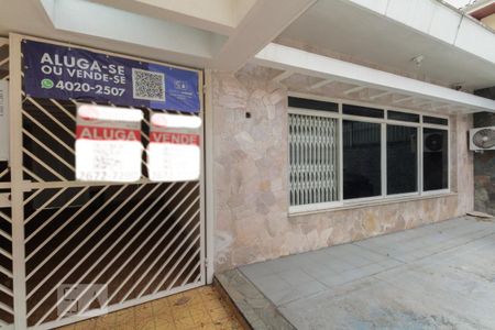 Casa à venda com 300m², 8 quartos e 9 vagas Casa à venda com 300m², 8 quartos e 9 vagasGaragem