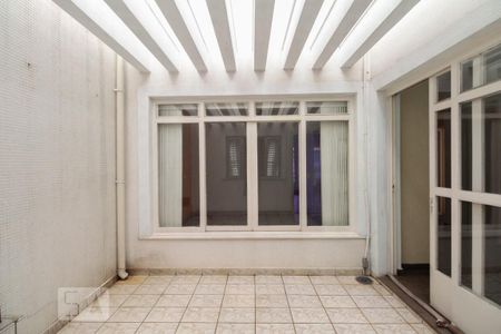 Casa à venda com 300m², 8 quartos e 9 vagas Casa à venda com 300m², 8 quartos e 9 vagasJardim de inverno