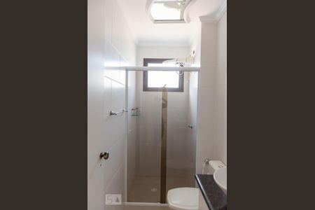 Apartamento à venda com 68m², 2 quartos e 1 vaga Apartamento à venda com 68m², 2 quartos e 1 vagaBanheiro