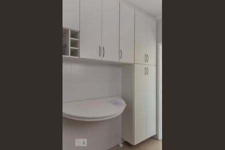 Apartamento à venda com 68m², 2 quartos e 1 vaga Apartamento à venda com 68m², 2 quartos e 1 vagaCozinha