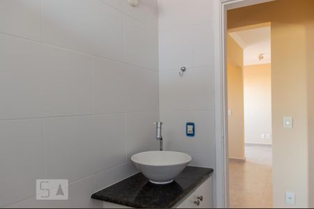 Apartamento à venda com 68m², 2 quartos e 1 vaga Apartamento à venda com 68m², 2 quartos e 1 vagaBanheiro