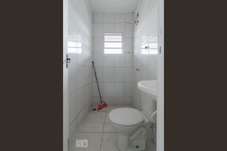 Banheiro de casa para alugar com 1 quarto, 30m² em Americanópolis, São Paulo
