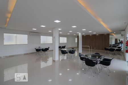 Apartamento à venda com 45m², 2 quartos e 1 vaga Apartamento à venda com 45m², 2 quartos e 1 vagaÁrea comum - Salão de festas