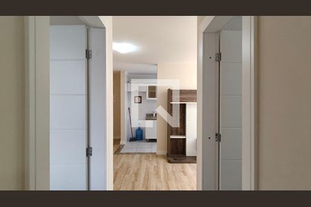 Corredor de apartamento à venda com 2 quartos, 45m² em Jardim Iris, São Paulo