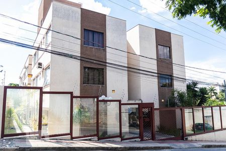 Apartamento para alugar com 28m², 1 quarto e 1 vaga Apartamento para alugar com 28m², 1 quarto e 1 vagaFachada