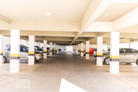 Apartamento para alugar com 28m², 1 quarto e 1 vaga Apartamento para alugar com 28m², 1 quarto e 1 vagaGaragem