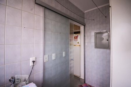 Apartamento à venda com 102m², 3 quartos e 1 vagaÁrea de Serviço