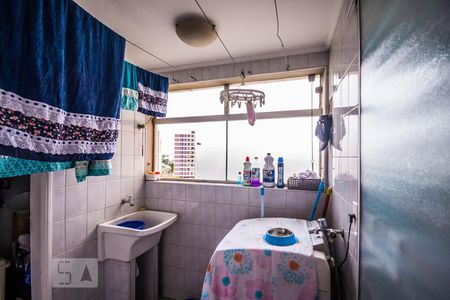 Apartamento à venda com 102m², 3 quartos e 1 vagaÁrea de Serviço