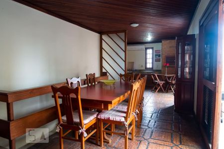 Apartamento à venda com 255m², 5 quartos e 2 vagasCobertura