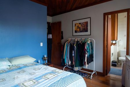 Apartamento à venda com 255m², 5 quartos e 2 vagasSuíte