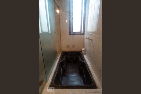 Apartamento à venda com 255m², 5 quartos e 2 vagasBanheiro Social 2