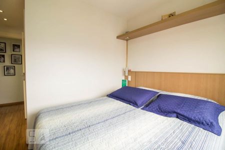 Suíte  de apartamento para alugar com 2 quartos, 94m² em Vila Gumercindo, São Paulo