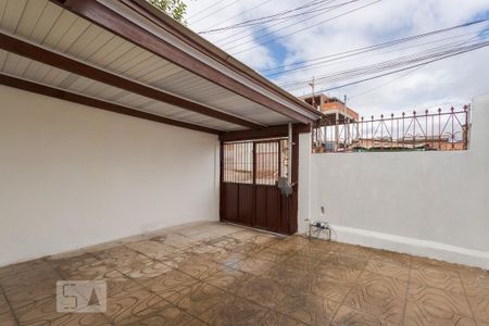 Casa à venda com 98m², 2 quartos e 1 vagaPátio