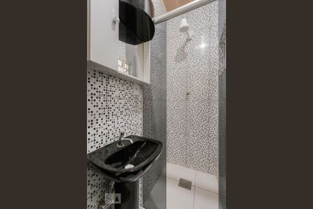 Casa à venda com 98m², 2 quartos e 1 vagaBanheiro Social