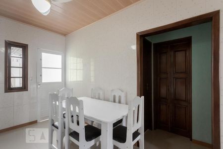 Casa à venda com 98m², 2 quartos e 1 vagaCozinha